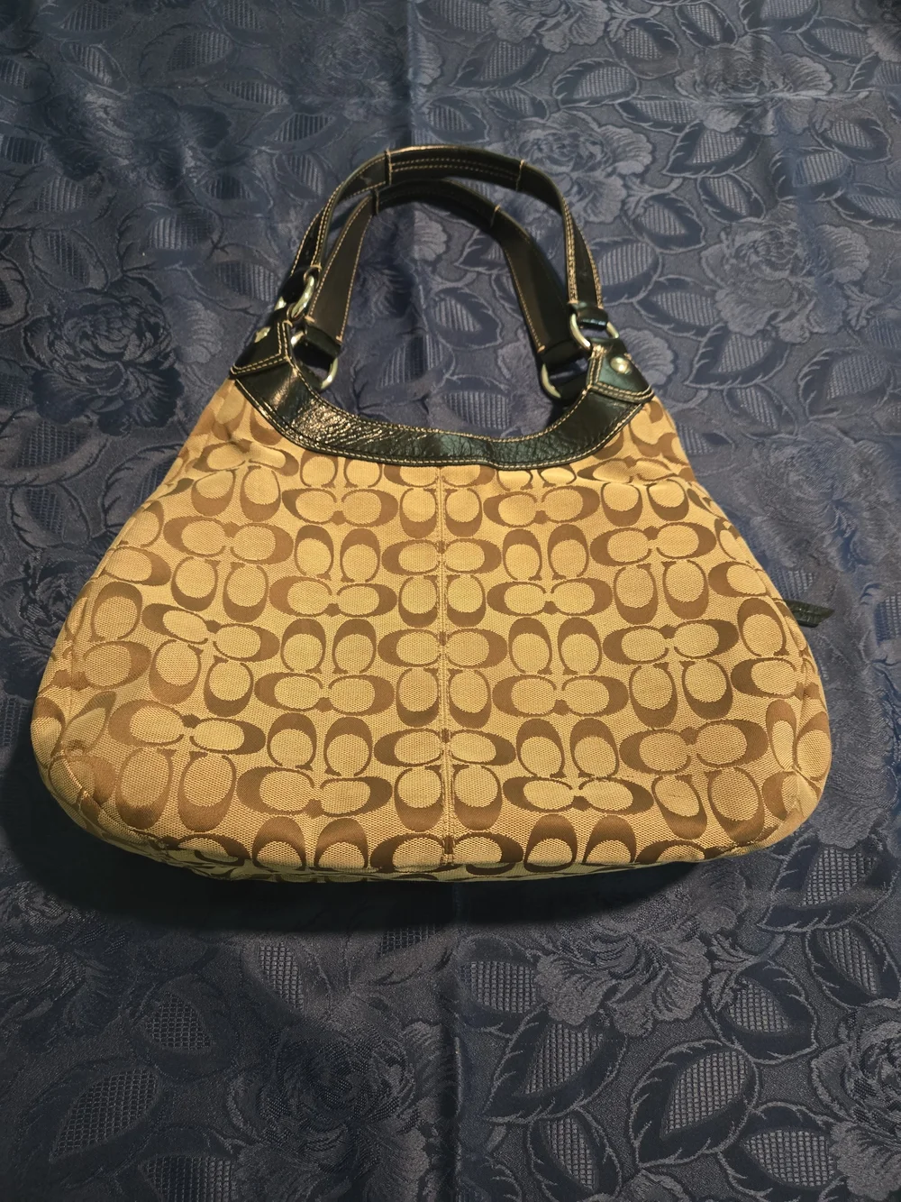 Coach Signature Canvas Shoulder Bag in Khaki/Brown